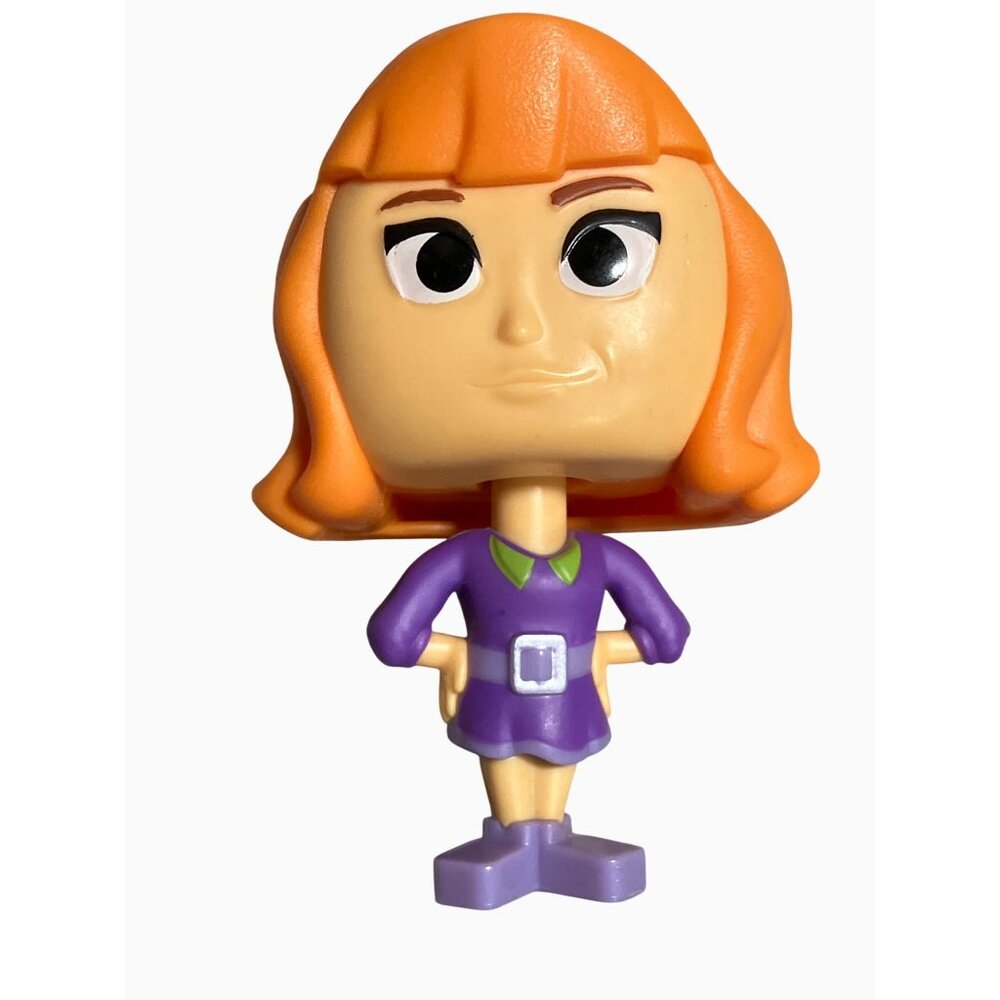 McDonald Daphne Figure 3.75" Scooby-Doo Collectible bobble Head Toy - Picture 2 of 9